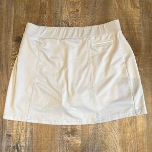 Pebble Beach| Dry-Luxe Performance Golf Skort